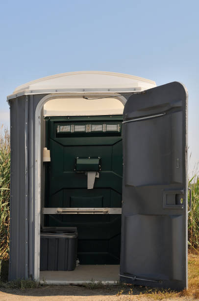 Porta potty rental for outdoor events in Carpentersville, IL